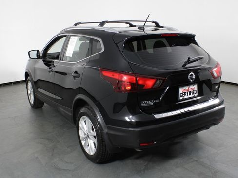 Certified 2019 Nissan Rogue Sport SV w/ All-Weather Package FWD image 5