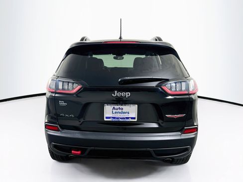 Used 2022 Jeep Cherokee Trailhawk w/ Premium Leather Package AWD/4WD image 6