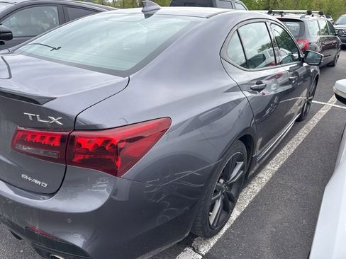 Used 2018 Acura TLX V6 w/ Technology & A-SPEC Pkg AWD/4WD image 4