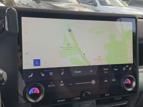 Used 2025 Lexus GX 550 w/ Accessory Package (Z1) image 17