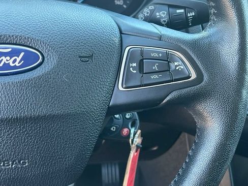 Used 2016 Ford Focus SE w/ SE Cold Weather Package FWD image 24