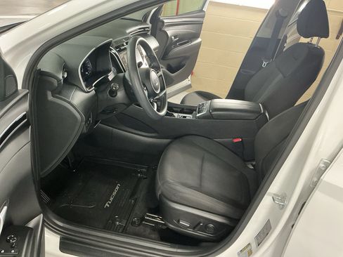 Certified 2023 Hyundai Tucson SEL AWD/4WD image 11