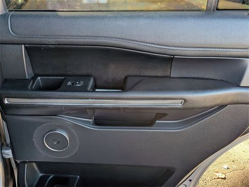 Used 2020 Ford Expedition XLT w/ Equipment Group 202A image 35