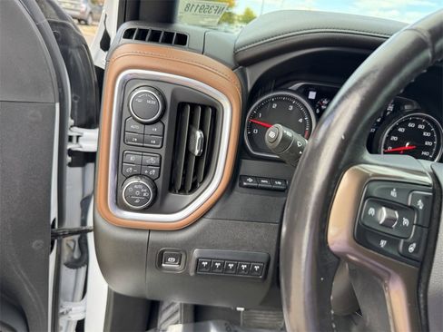 Used 2022 Chevrolet Silverado 2500 High Country w/ LPO, Hitch Package image 14