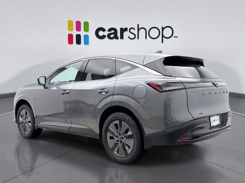 Used 2025 Nissan Murano SL image 3