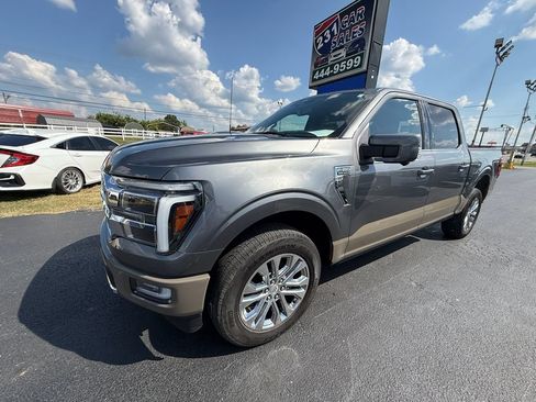 Used 2025 Ford F150 King Ranch w/ FX4 Off-Road Package AWD/4WD image 8