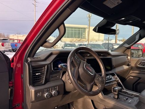 Used 2022 GMC Sierra 1500 AT4 w/ AT4 Premium Package image 10
