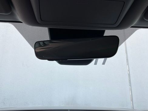 Used 2025 Toyota Grand Highlander XLE image 19