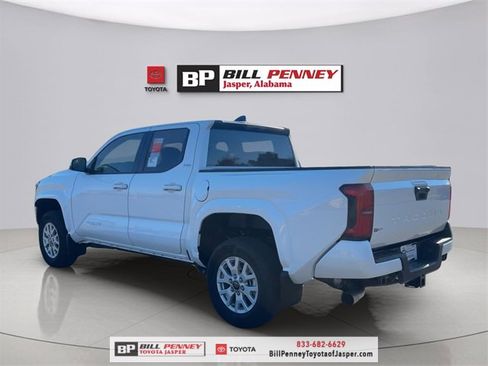 New 2025 Toyota Tacoma SR5 image 3