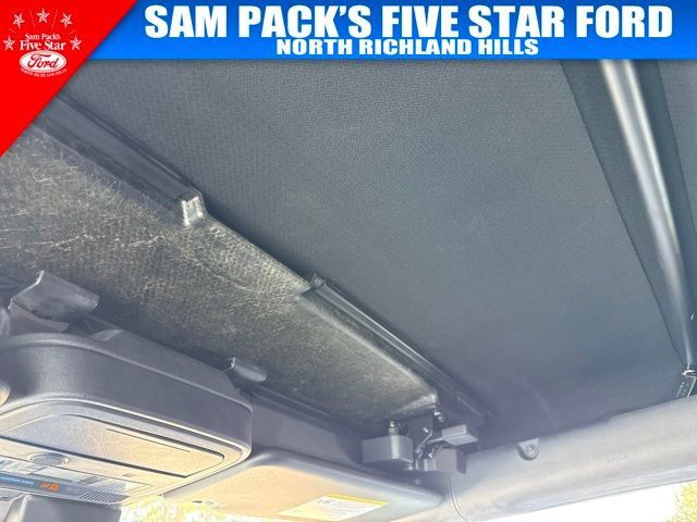Used 2022 Ford Bronco 4-Door AWD/4WD image 14