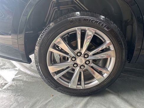 Certified 2023 Cadillac XT6 Premium Luxury AWD/4WD image 24