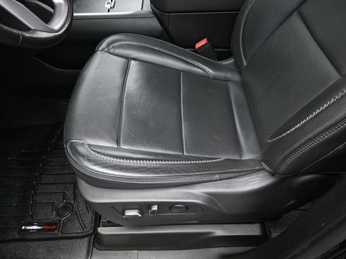 Used 2022 GMC Yukon Denali w/ Max Trailering Package image 10