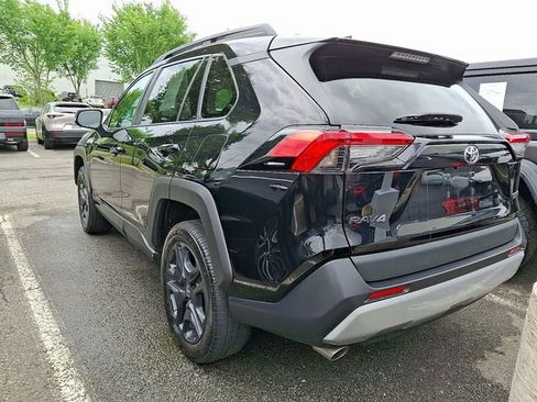 Used 2024 Toyota RAV4 Adventure AWD/4WD image 4