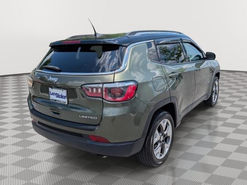 Used 2019 Jeep Compass Limited AWD/4WD image 5