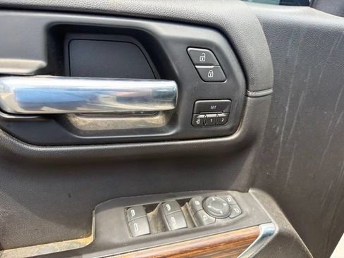 Used 2020 Chevrolet Silverado 1500 High Country AWD/4WD image 20