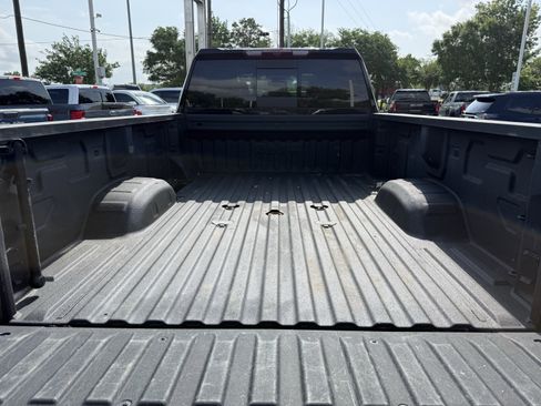 Used 2025 GMC Sierra 3500 Denali AWD/4WD image 30