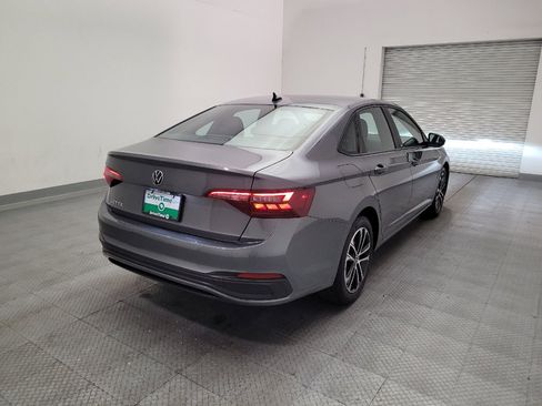 Used 2024 Volkswagen Jetta Sport FWD image 9