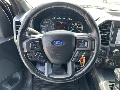 Used 2019 Ford F150 XLT w/ Equipment Group 302A Luxury AWD/4WD image 19