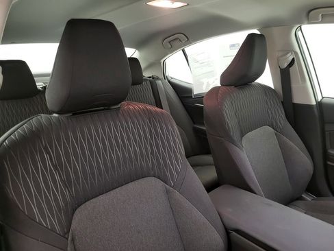 Used 2025 Toyota Camry LE FWD image 34