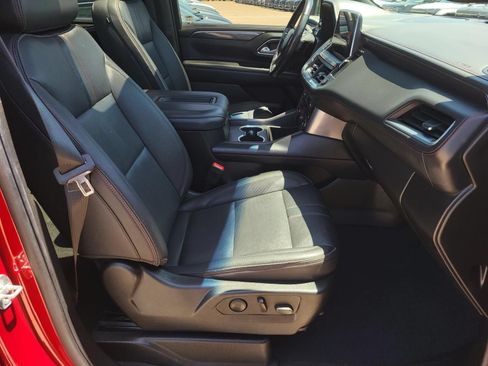 Used 2022 Chevrolet Tahoe RST w/ Luxury Package RWD image 9