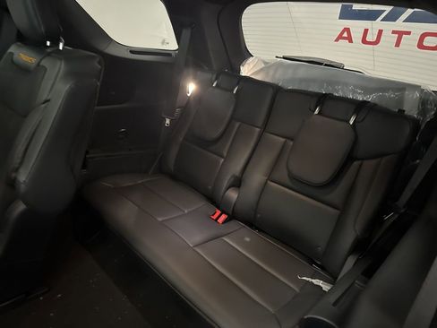 New 2026 Ford Explorer Tremor w/ Tremor Ultimate Package AWD/4WD image 28