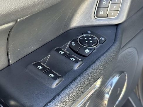 Certified 2024 Ford Expedition XLT image 26