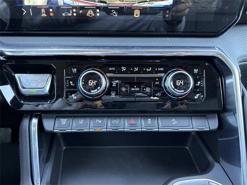 New 2026 GMC Sierra 2500 Denali w/ Denali Reserve Package image 26