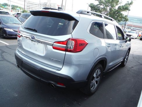Used 2019 Subaru Ascent Premium AWD/4WD image 6