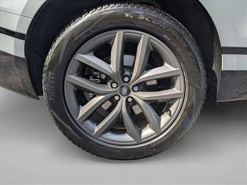 Certified 2026 Land Rover Range Rover Velar S AWD/4WD image 5