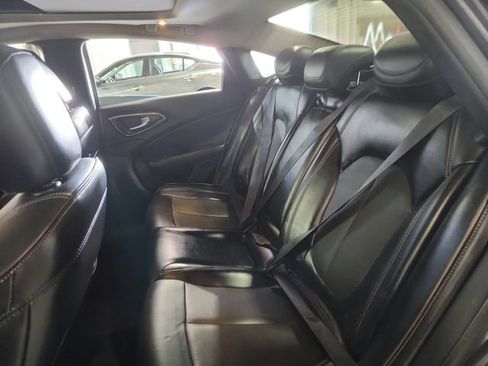 Used 2016 Chrysler 200 C w/ Premium Group FWD image 19