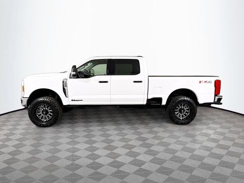 Used 2024 Ford F250 XLT w/ FX4 Off-Road Package AWD/4WD image 4