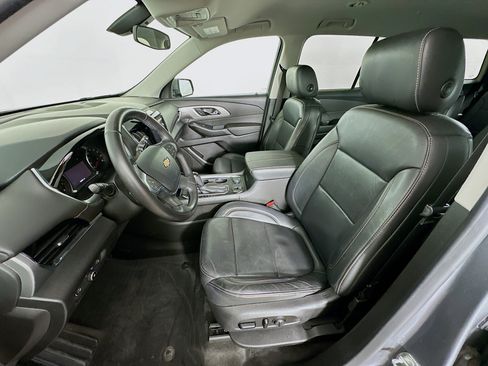 Used 2019 Chevrolet Traverse LT AWD/4WD image 13