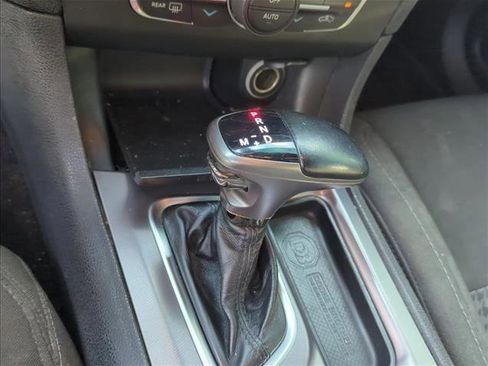 Used 2019 Dodge Charger R/T RWD image 23