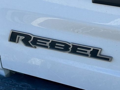 Used 2017 RAM 1500 Rebel w/ Luxury Group image 5