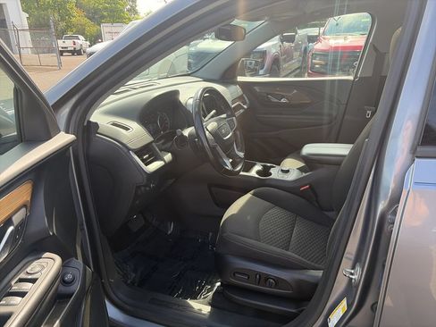 Used 2019 GMC Terrain SLE w/ Driver Convenience Package FWD image 11