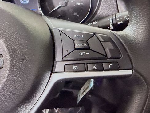 Used 2020 Nissan Rogue Sport S AWD/4WD image 15