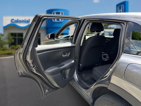 Used 2024 Honda HR-V LX image 27