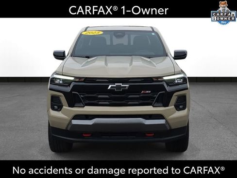 Used 2023 Chevrolet Colorado Z71 w/ Z71 Convenience Package 2 AWD/4WD image 2