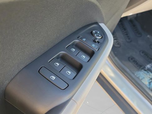 New 2026 Hyundai Venue SEL image 24