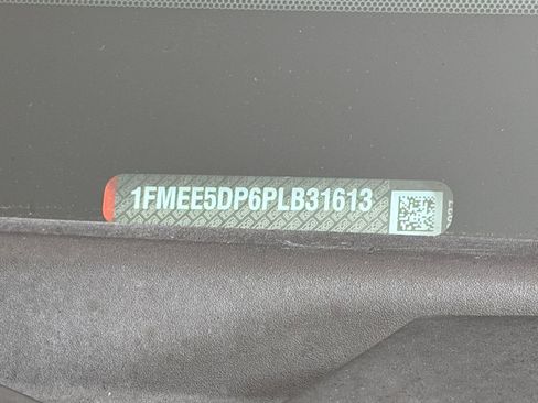 Used 2023 Ford Bronco Wildtrak AWD/4WD image 24