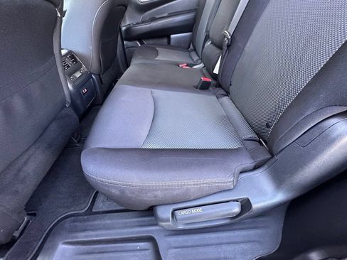 Certified 2019 Nissan Pathfinder S FWD image 20
