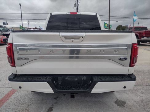 Used 2015 Ford F150 Platinum w/ Equipment Group 701A Luxury image 6
