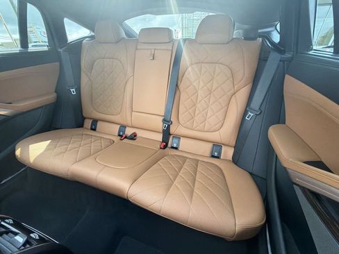 Used 2023 BMW X6 xDrive40i w/ Executive Package AWD/4WD image 21