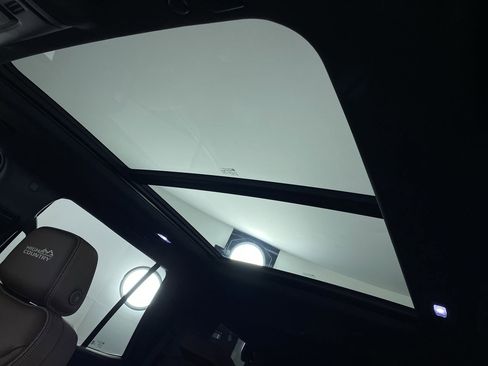 Certified 2022 Chevrolet Tahoe High Country image 11