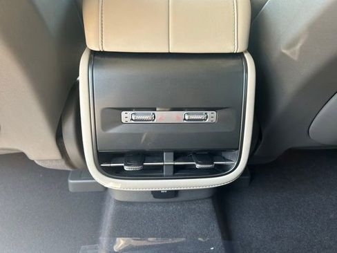 New 2025 Lincoln Nautilus Premier w/ Equipment Group 102A image 20