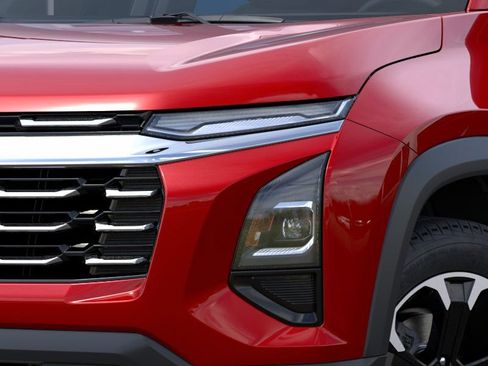 New 2027 Chevrolet Equinox LT w/ Convenience Package II FWD image 10