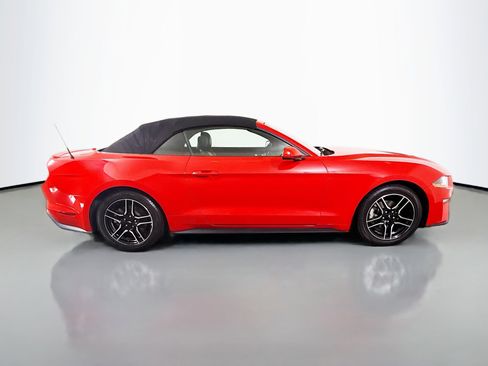 Used 2021 Ford Mustang Premium image 11