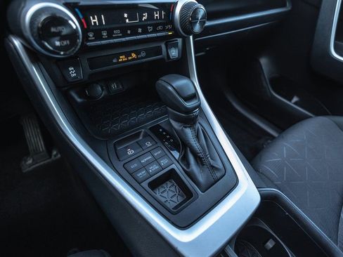 Used 2024 Toyota RAV4 XLE w/ Convenience Package image 19