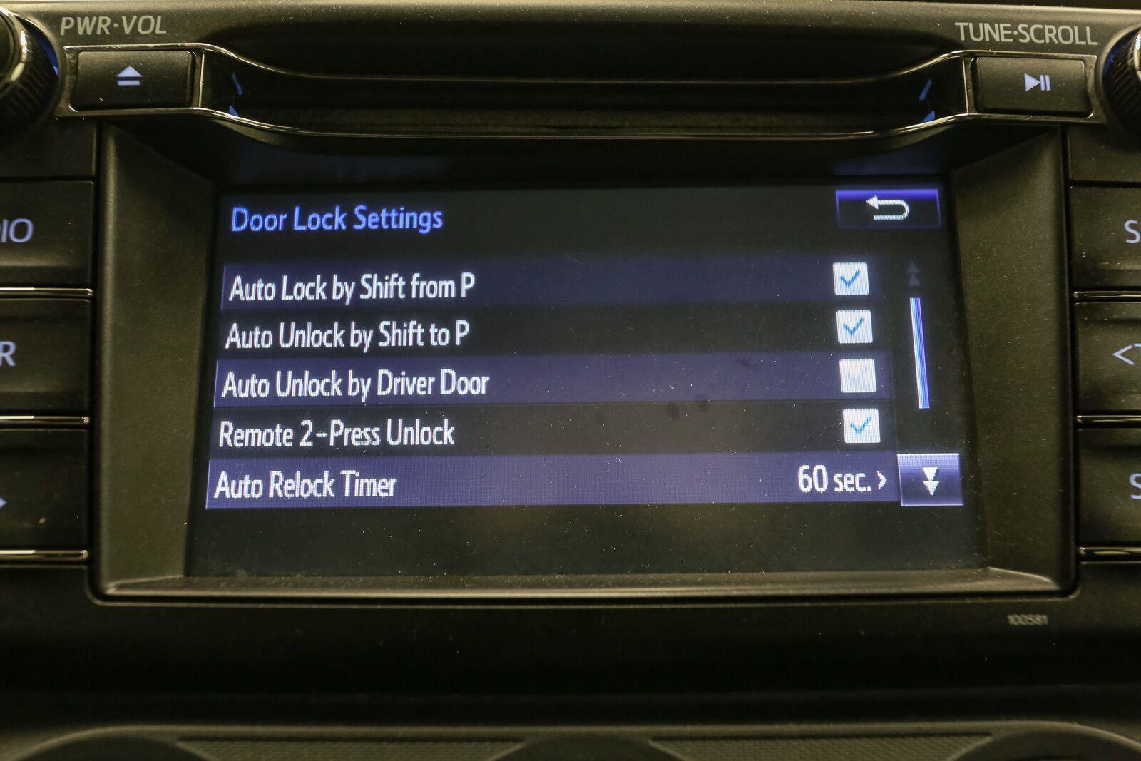 Used 2018 Toyota RAV4 LE w/ All Weather Liner Package AWD/4WD image 25