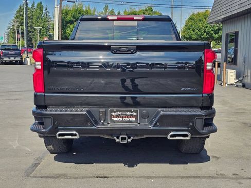 Used 2025 Chevrolet Silverado 1500 RST AWD/4WD image 4